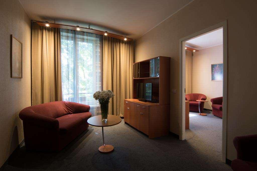 Perkuno Namai Park Hotel Kaunas Room photo